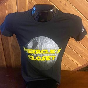Miracle Closet Brand, Speaker Lord Gone Bless You in Black & Yellow T-shirt